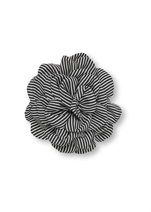 MN rose Brooch Stripe Black/White Mads Nørgaard 